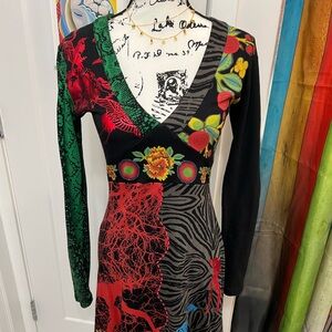 Desigual Dress M Medium Long Sleeve A-line Black Printed Knee V-neck Stretch